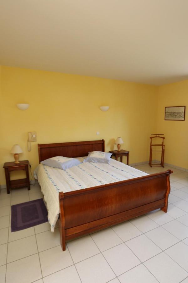 Hotel Le Relais Du Chateau Grignols  Екстериор снимка