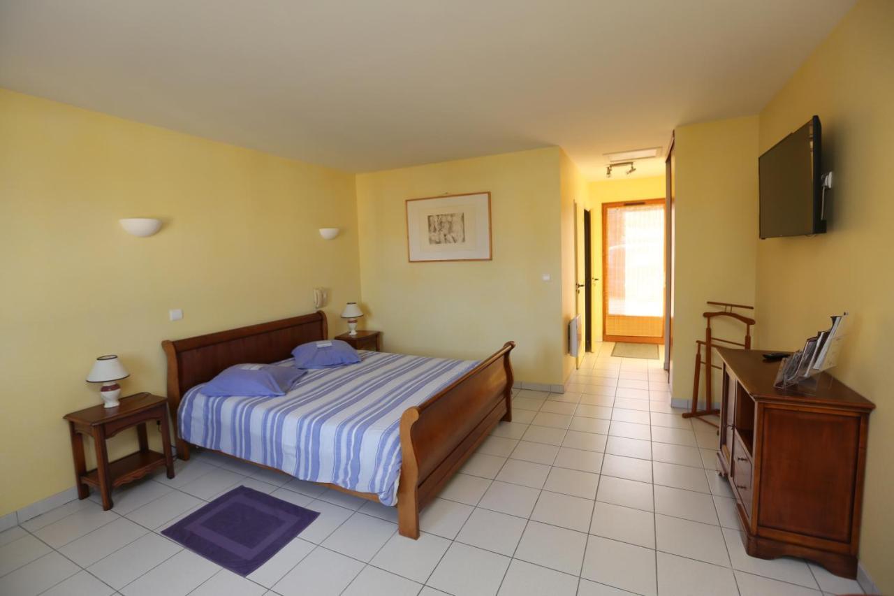 Hotel Le Relais Du Chateau Grignols  Екстериор снимка